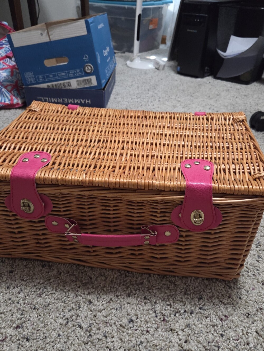 Lilly Pulitzer Bloomin Cacoonin Wicker Picnic Basket with Hot Pink Accents - Picture 2 of 3